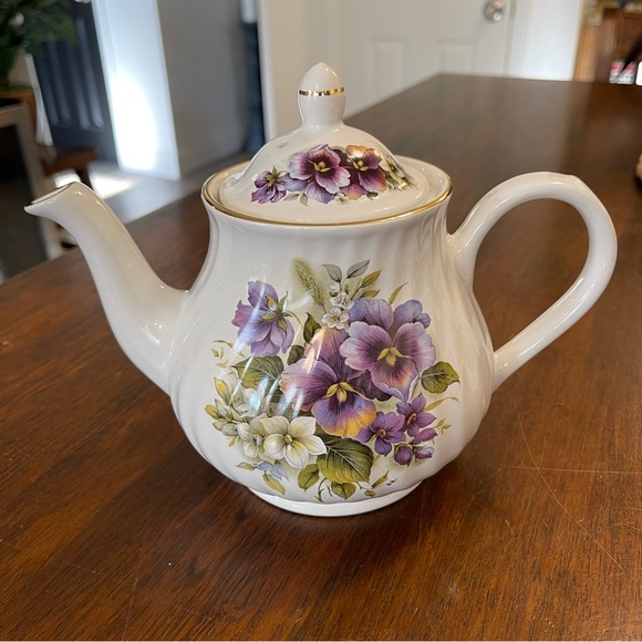 Vintage Arthur Wood & Son Grandma Core Cottage Core Teapot Staffordshire England - Picture 3 of 9